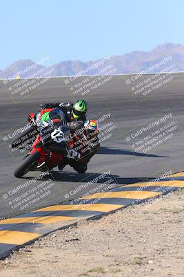 media/Nov-12-2023-SoCal Trackdays (Sun) [[5d1fba4e7d]]/Bowl (930am)/